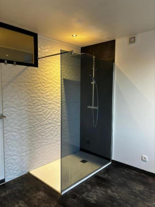 Les Lunetiers Champagnole Exterior photo
